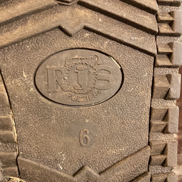 RJS Fuzzie genuine sheepskin leather boots size 6 - Picture 6 of 8